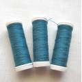 nici lniane turkusowe, turquoise linen threads.