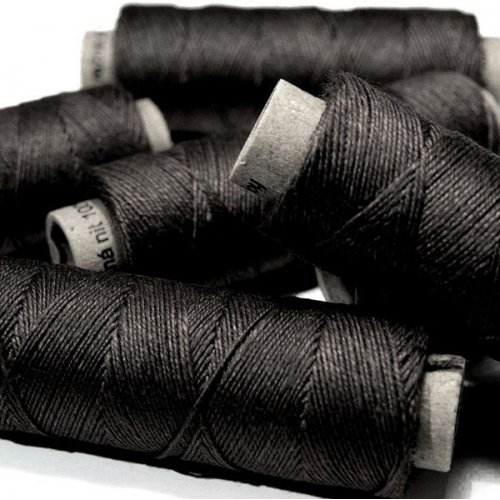 lniane nici, linen thread.